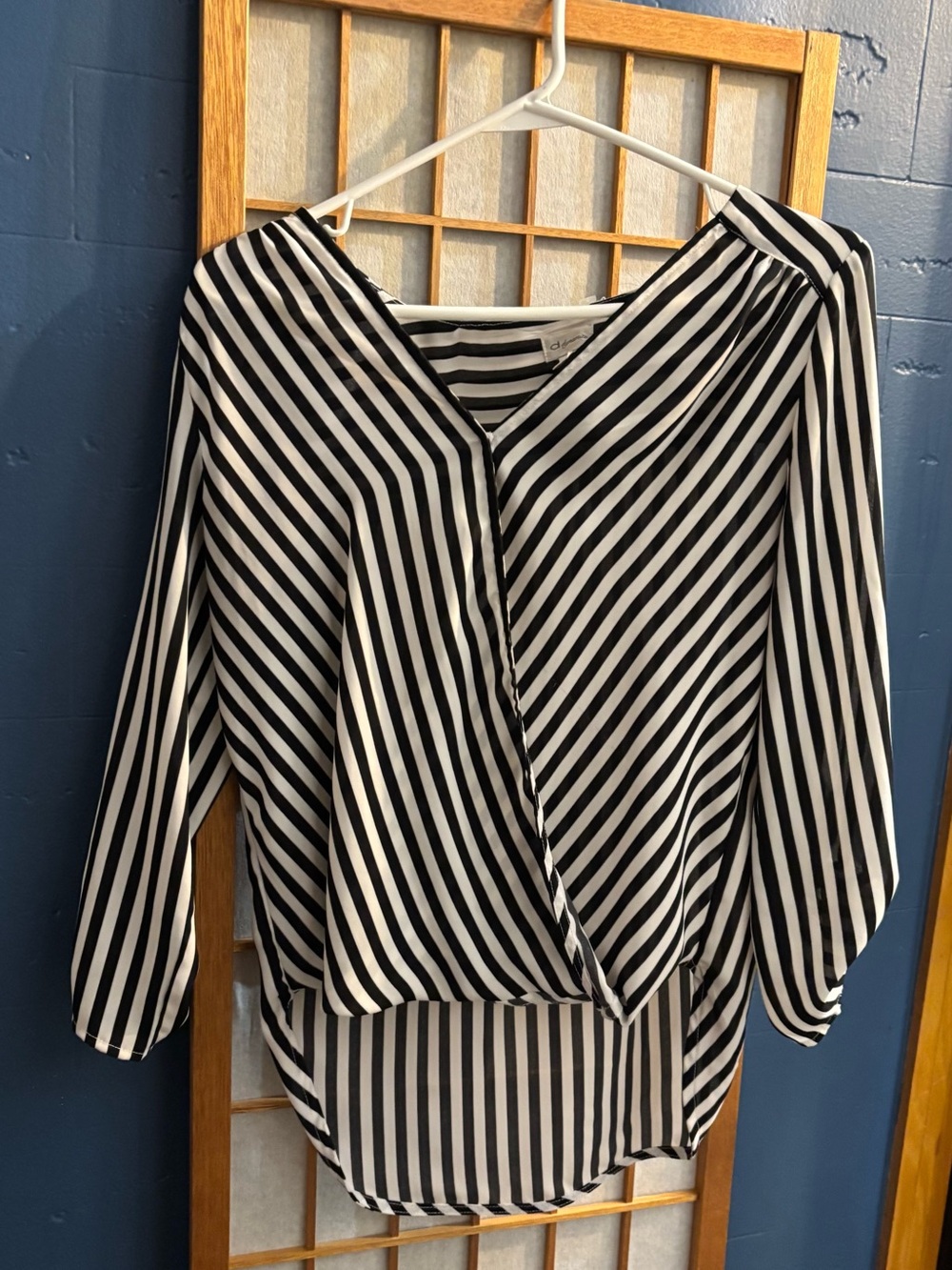 Dynamite Striped Wrap Blouse Top Black & White P/S